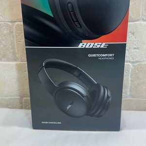 Bose QuietComfort Black Headphones
